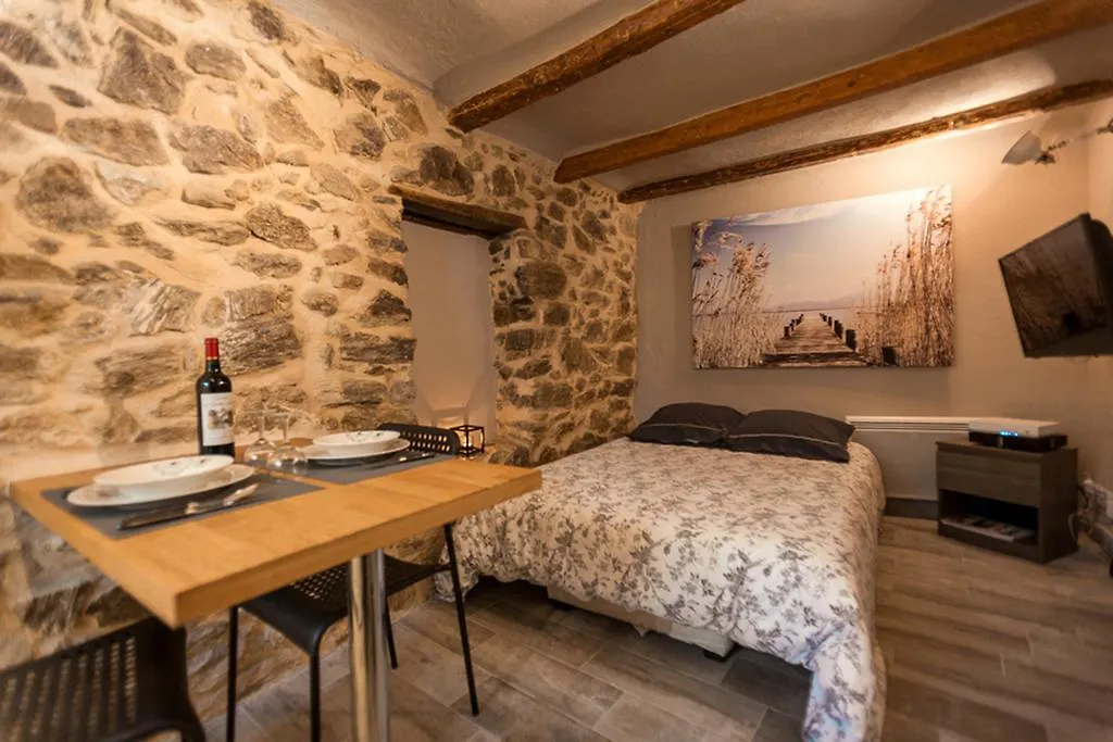 Studio Suquet Saint Antoine location